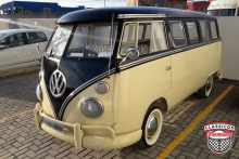 VOLKSWAGEN KOMBI 1975/75 | Clássicos Premium