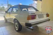 VOYAGE LS PLACA PRETA 1983/83 | Clássicos Premium